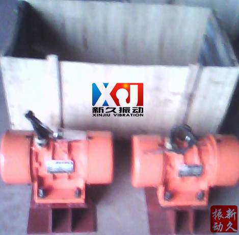 ���T�{�����