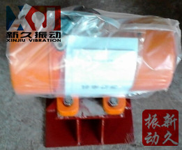 �}(c��ng)�����(d��ng)��