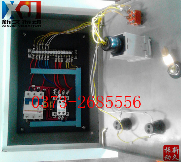 �}�����(d��ng)��������