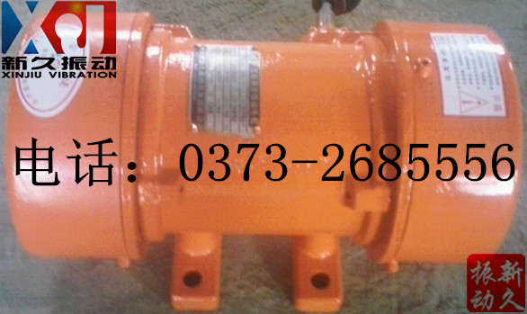 �}(c��ng)�����(d��ng)��