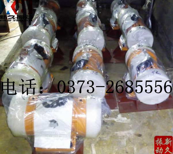 �}(c��ng)�����(d��ng)��